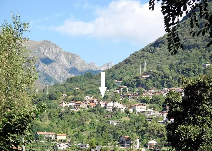 Laura By Interhome *