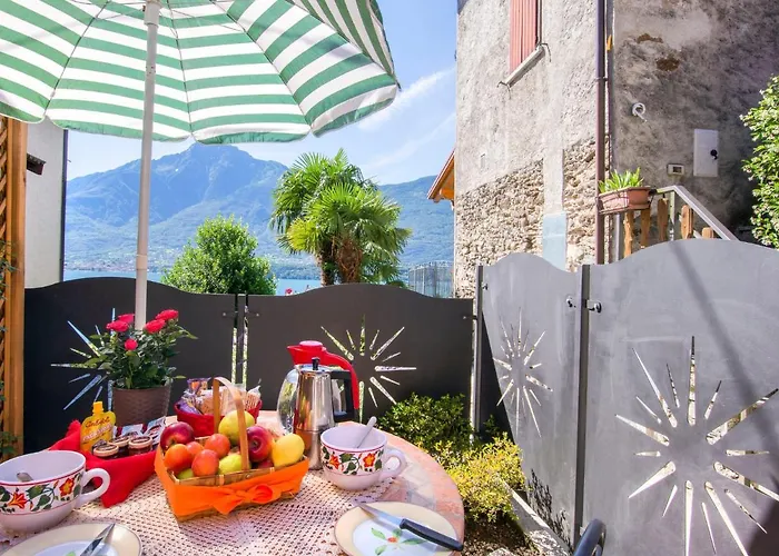 Laura By Interhome *