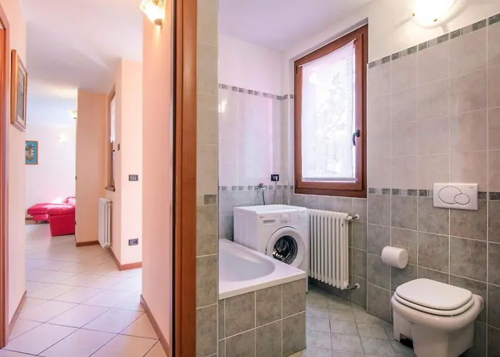 Laura By Interhome Semesterbostad Vercana