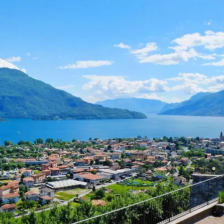 Laura By Interhome Feriehus